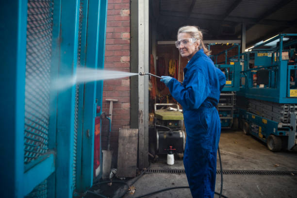 Best Concrete Pressure Washing  in Napervle, IL