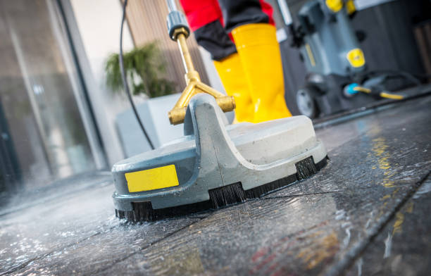 Best Pressure Washing Patio  in Napervle, IL